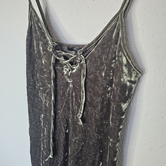 Forever 21 Mini Dress Womens Small Crushed Velvet Green Lace Up Goblincore Fairy - Picture 2 of 7